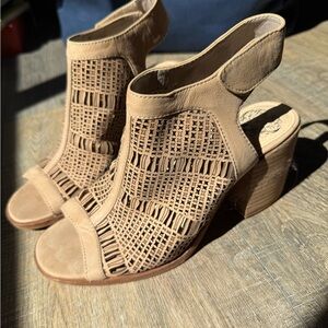 Vince Camuto Tan Cutout Heels